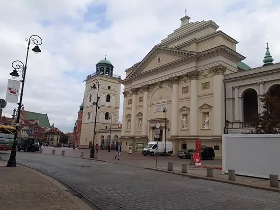 Swietojanska Street