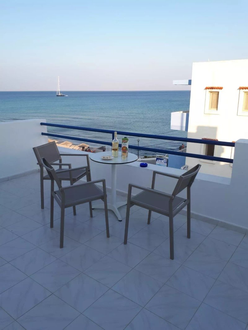 Philippos Studios & Apartments