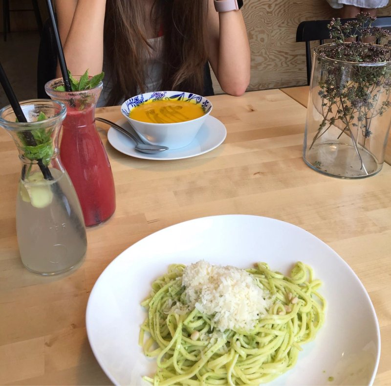 Mikyna Coffee & Food Point