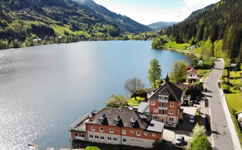 Strandhotel Burgstaller