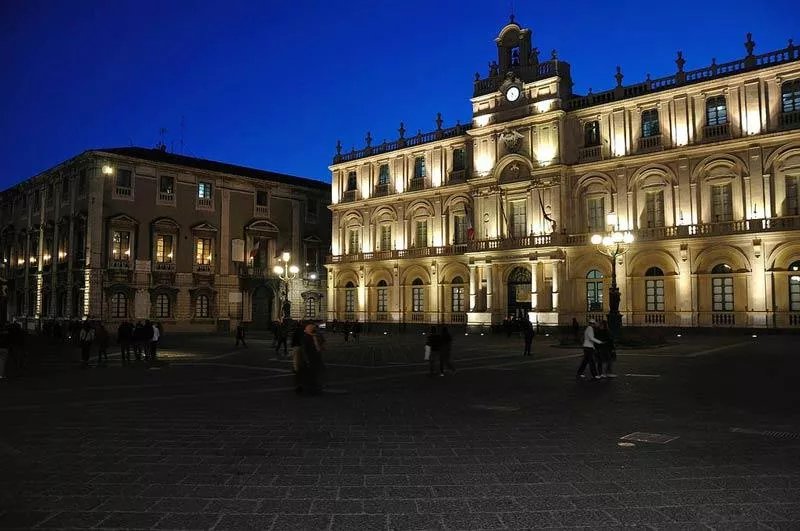 Catania Crossing B&b Rooms&conforts