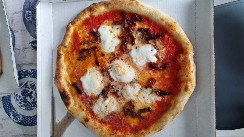 Pizza In Piazza