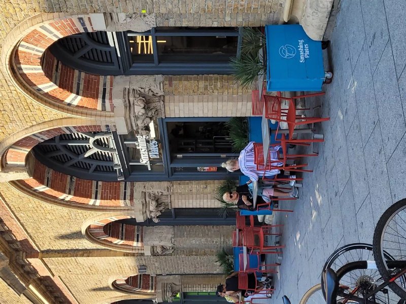 Smashing Plates London Bridge