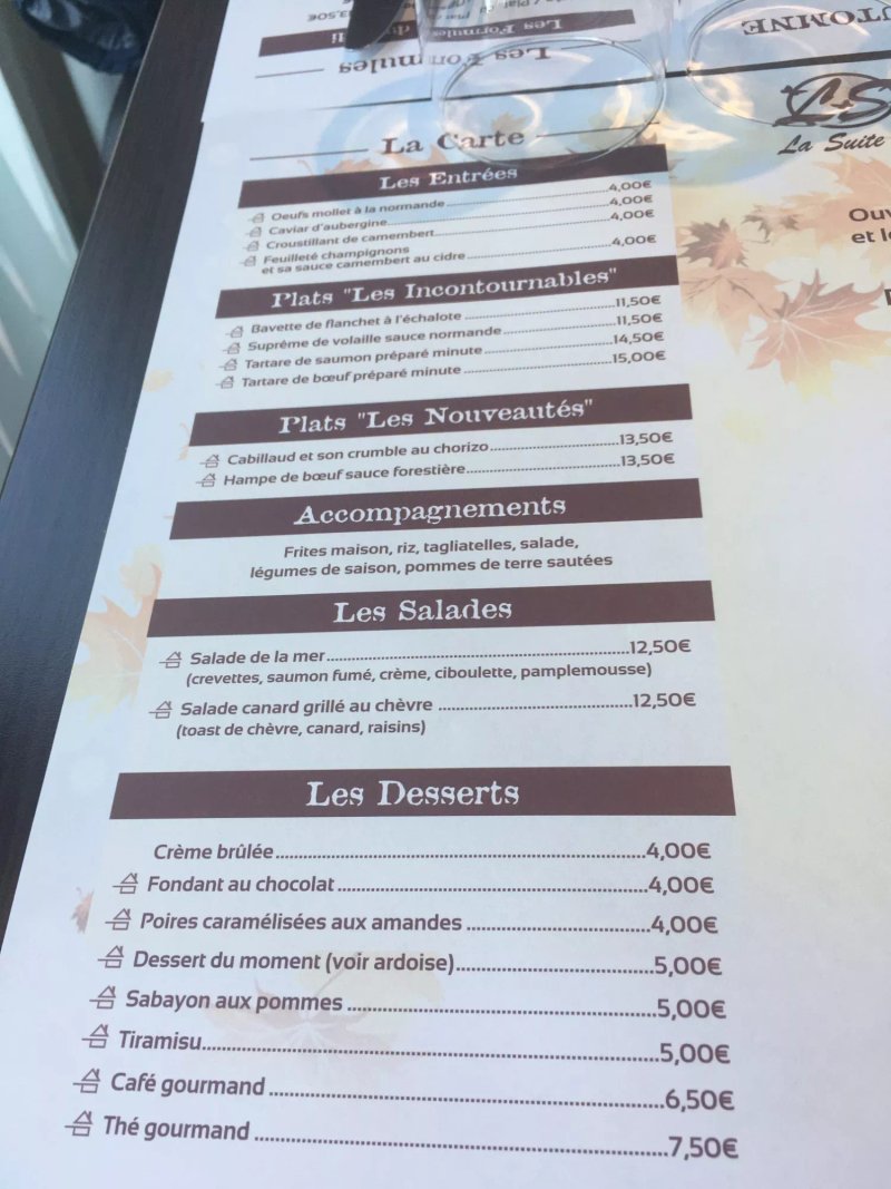 LA SUITE