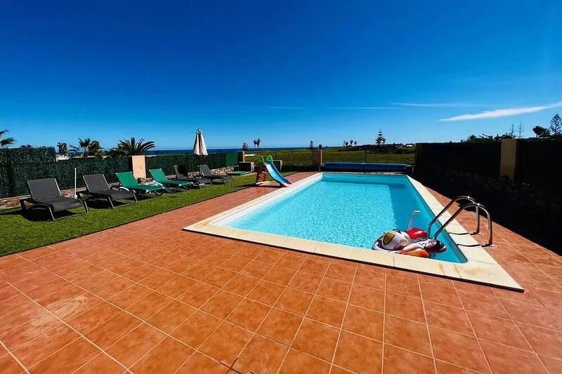 Luxury 4 Bed villa in Caleta de Fuste