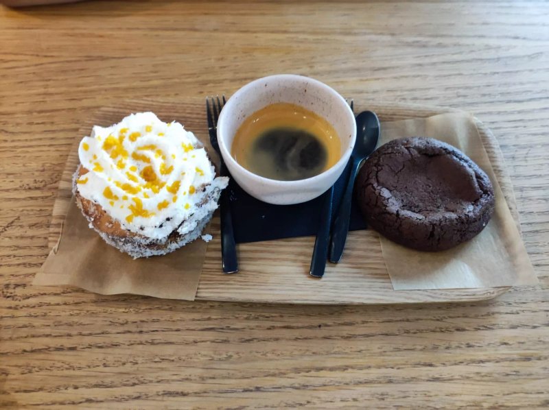 Justicia Cafe y Pasteles