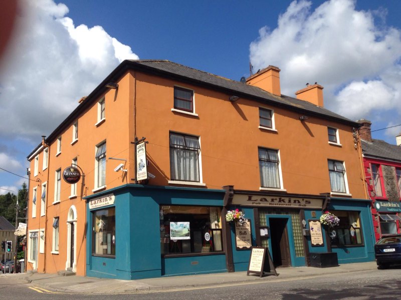 Larkins Pub & Restaurant B & B