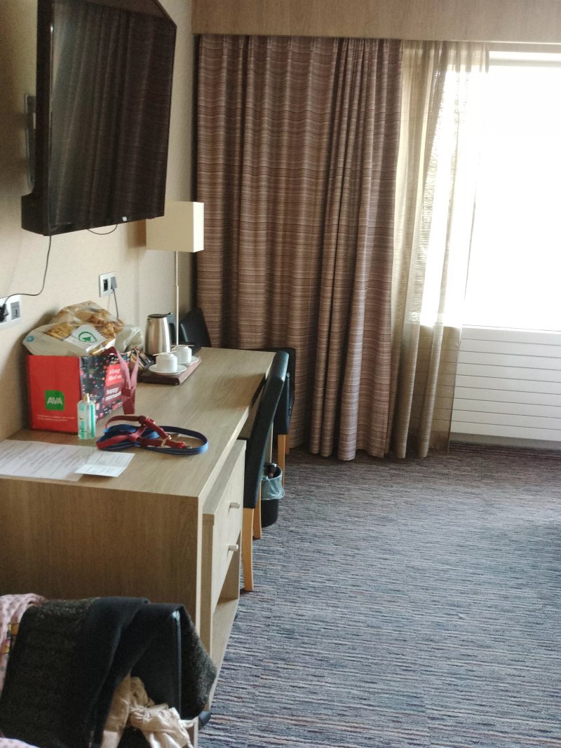 Glenmore Hotel