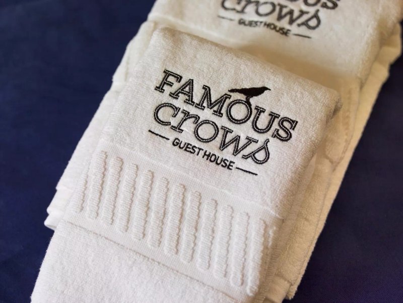 Famous Crows Guest House