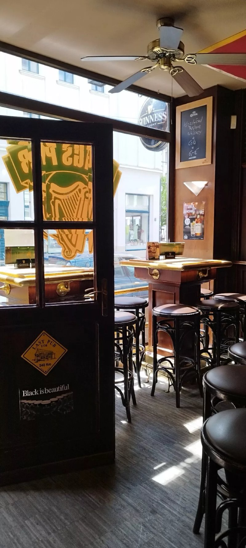 Kings Pub