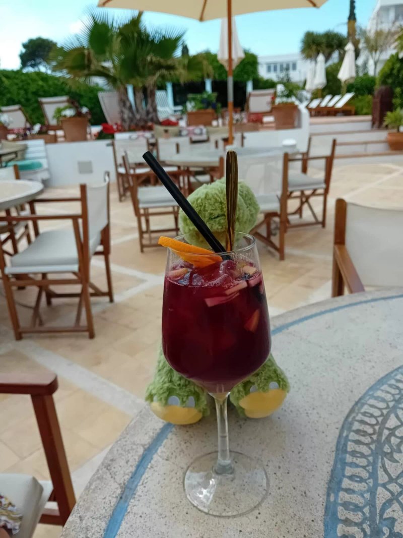 The Sea Club Restaurant & Cocktail Bar
