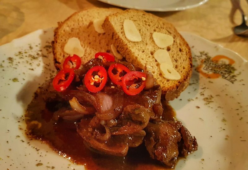 Restaurace a penzion U Sapiku