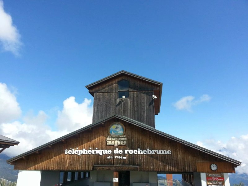 Megève Rochebrune Cable Car