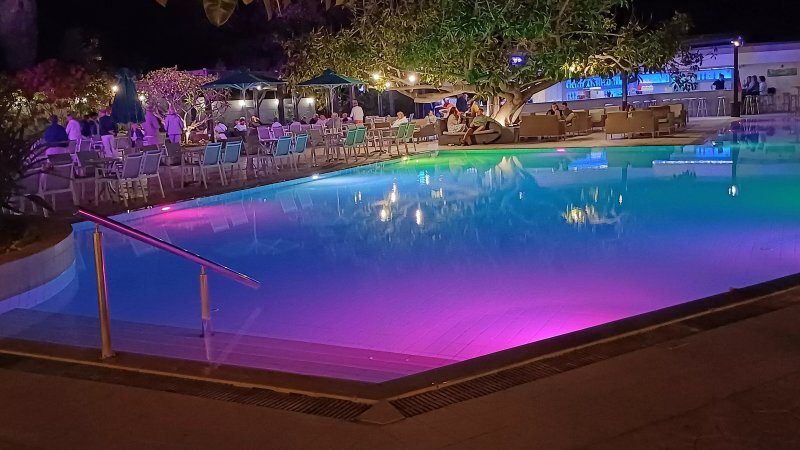 Sun Palace