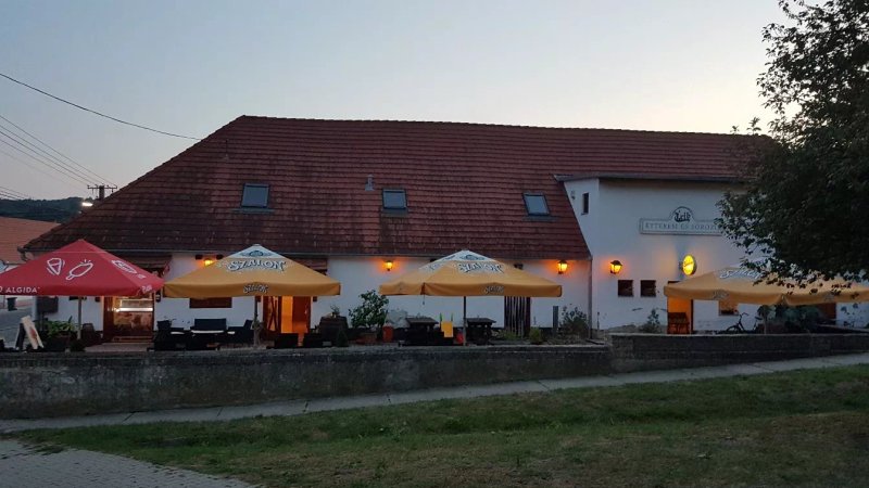 Trib Restaurant and Brewery