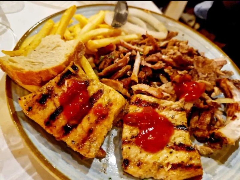 Costas Greek Taverna