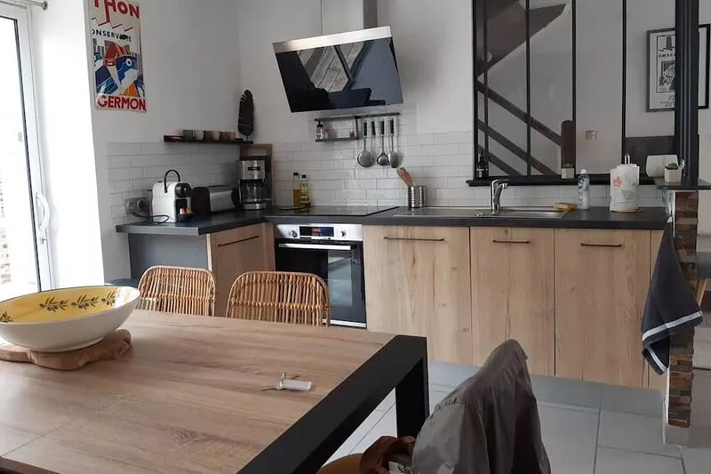 Pretty fisherman's house renovated in the city center