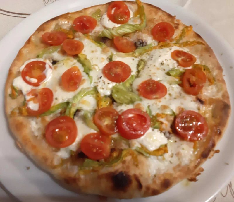Giacomo Giannessi - Bar Tabacchi Pizzeria Ristorante