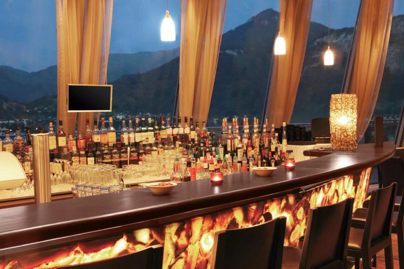 Sky Restaurant & Bar