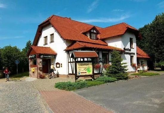 Hotel & Restaurant Lindengarten