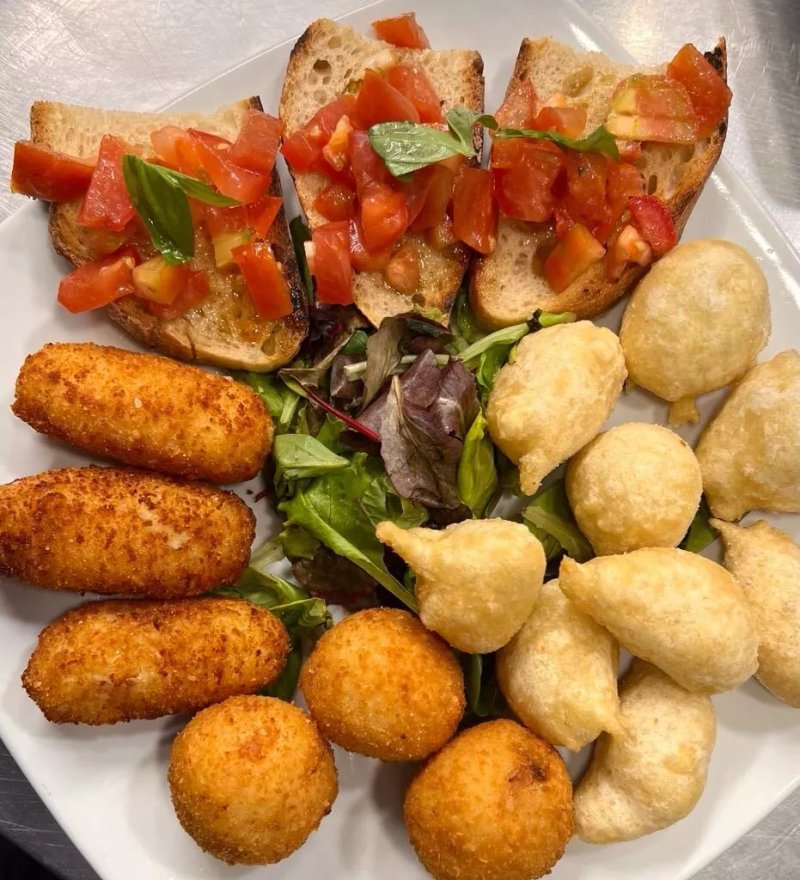 Trattoria Canta Napoli