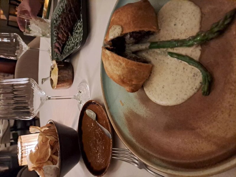 Nogueira's Country Club Restaurant