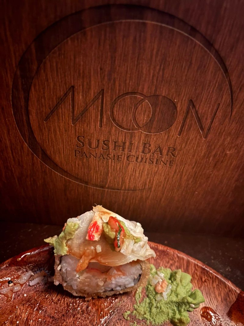Moon Sushibar