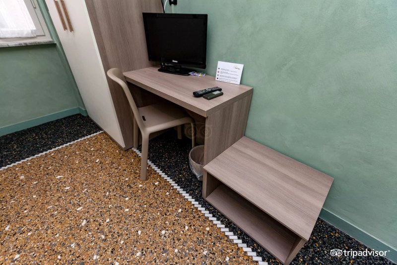 Hotel Lux