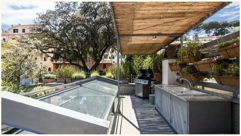 Skylight Penthouse with Terrace - Rome City Centre