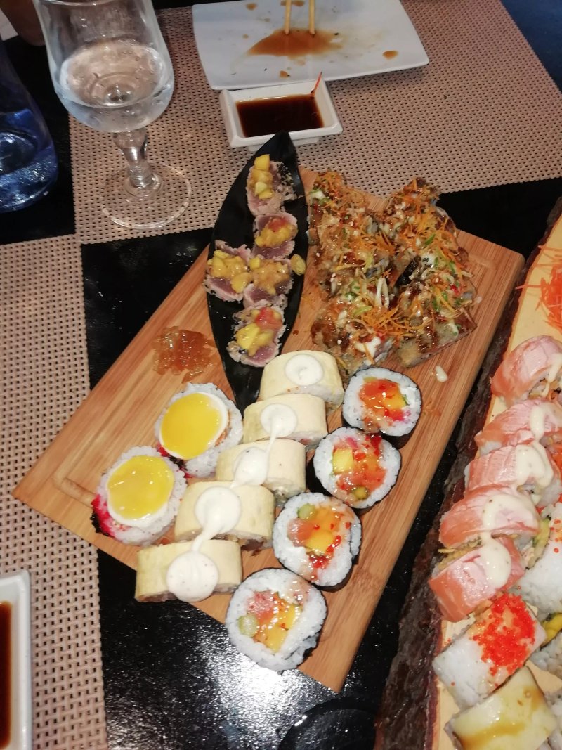 Sakura Sushi - Restaurante Japones