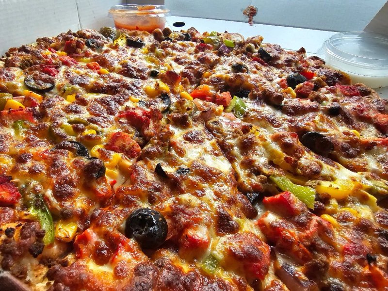 Heartlands Pizza And Balt