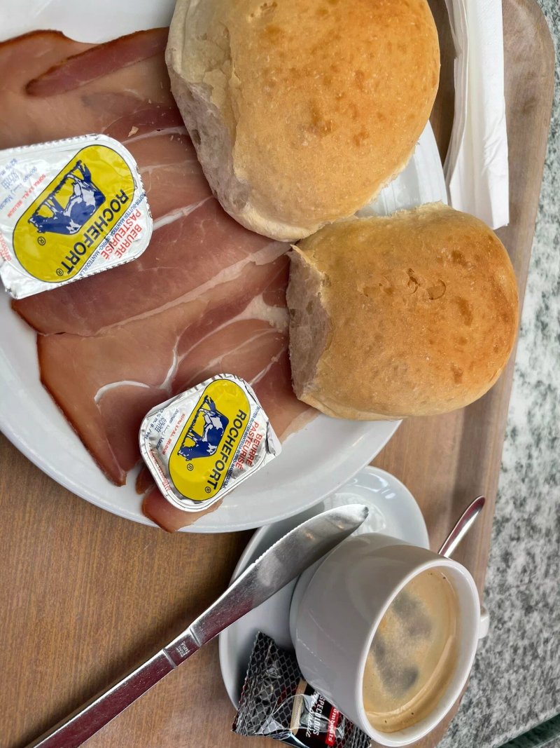 Le Melba Tea Room