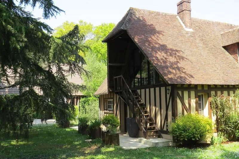 Normandy vacation home with swimming pool 12km from Verneuil sur avre