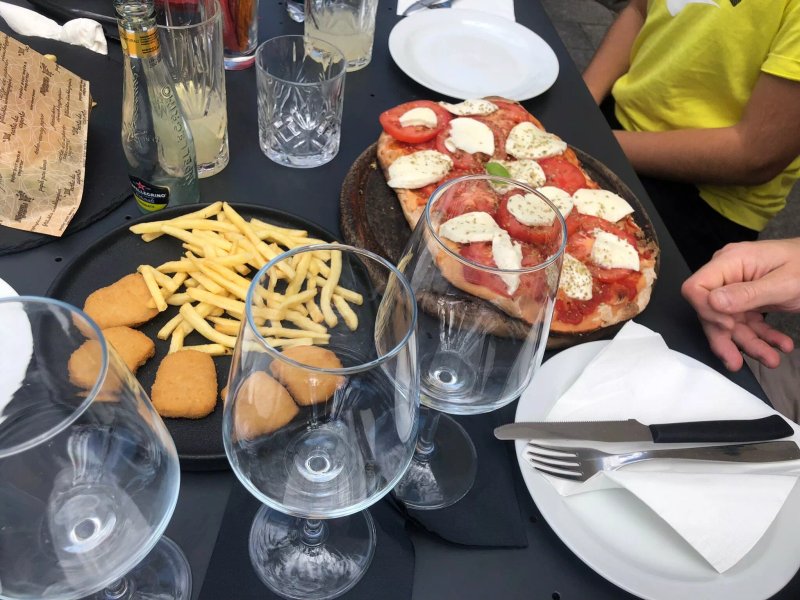 752 Heineken Pub - Beer & Food
