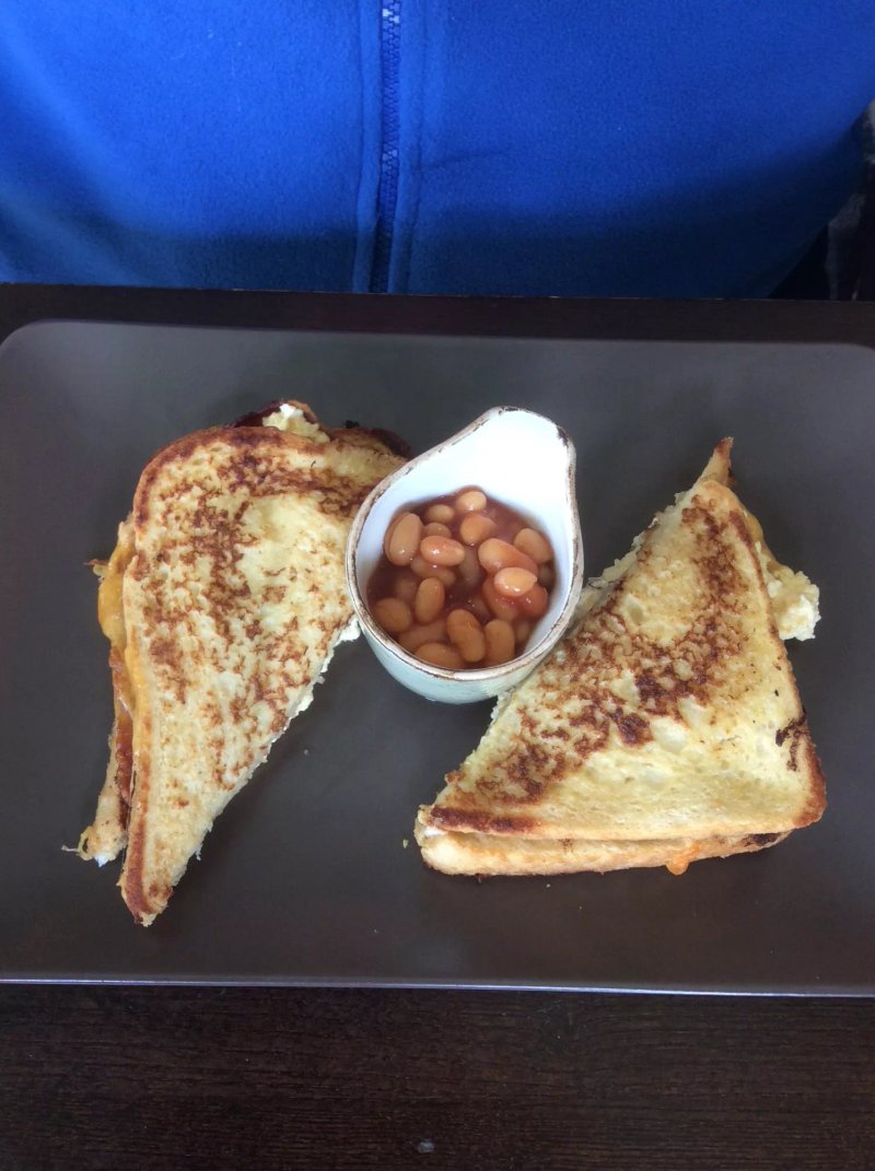 Courtyard Cafe at the Kirkstyle