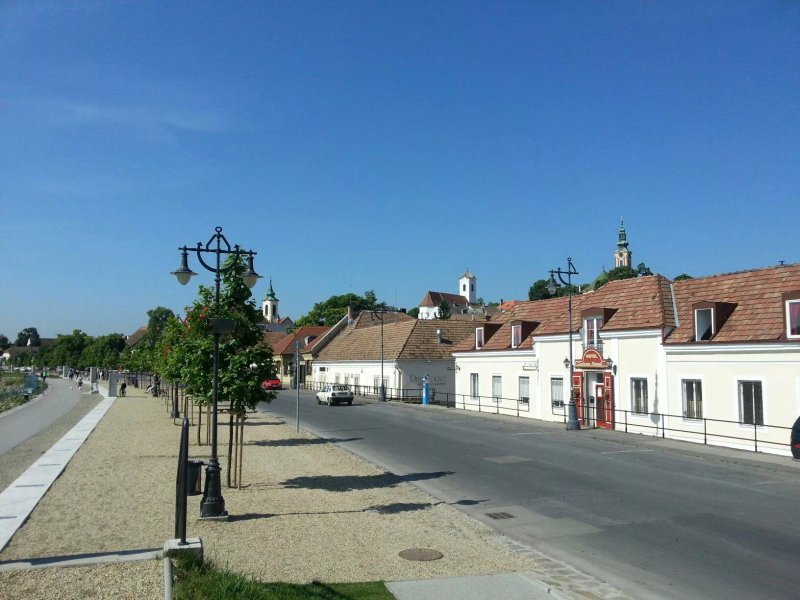 Centrum Hotel & Cafe