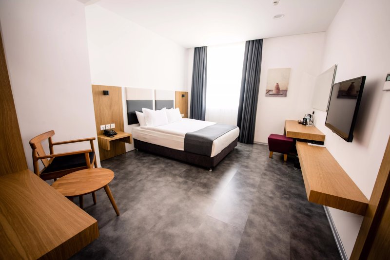 Ingate Hotel