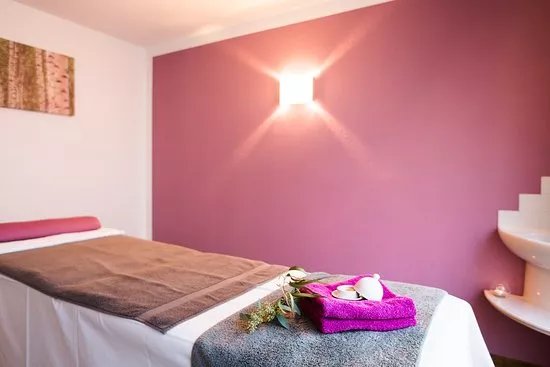 Konigreich Physio & Spa