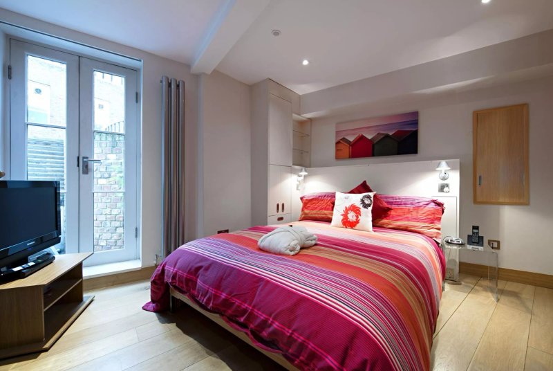 St Peters Mews