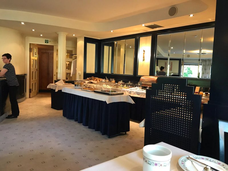 Ambassador Hotel Bosten