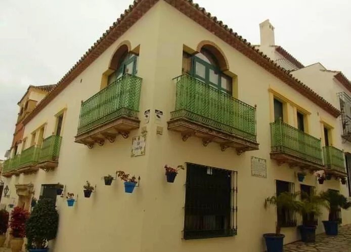 Apartamentos Turisticos Casa De La Borrega
