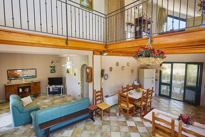 Villa with swimming pool a few km from the sea Selinunte