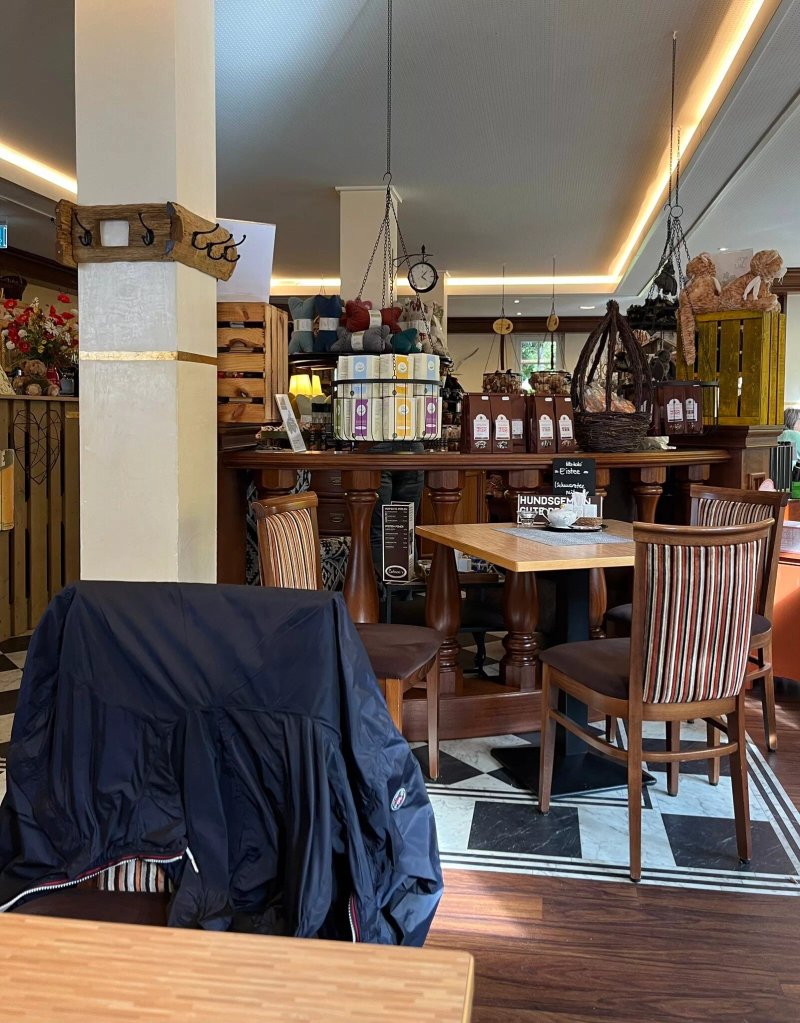 Carlson's Literaturcafe Rugen