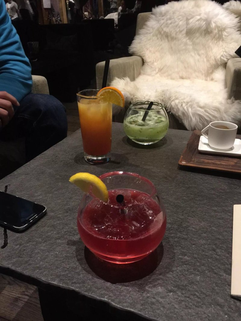 Le Whitney Bar