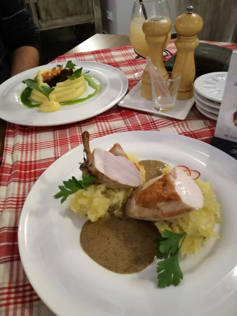 Restaurace Slavia