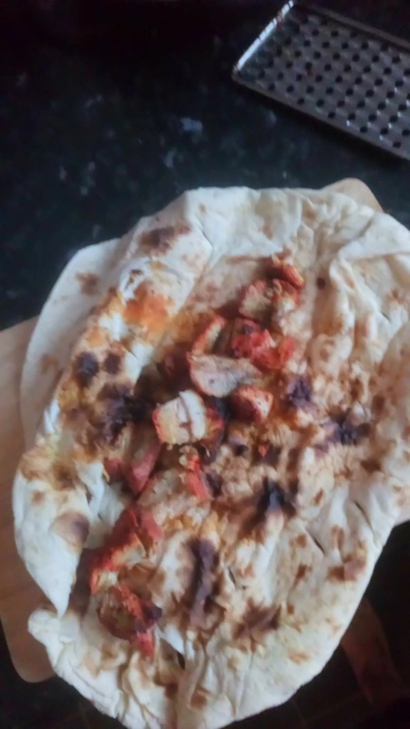 Village Pizza Lees