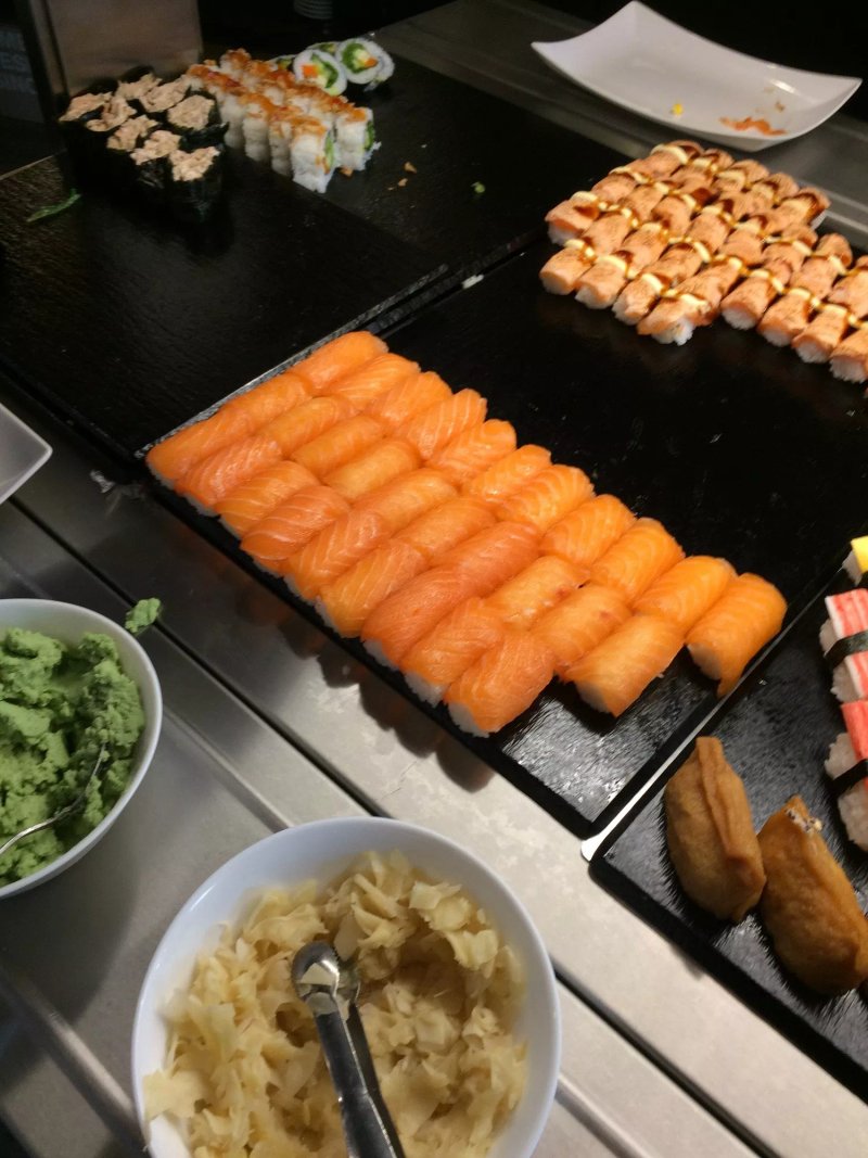 Sakura Sushi & China Wok