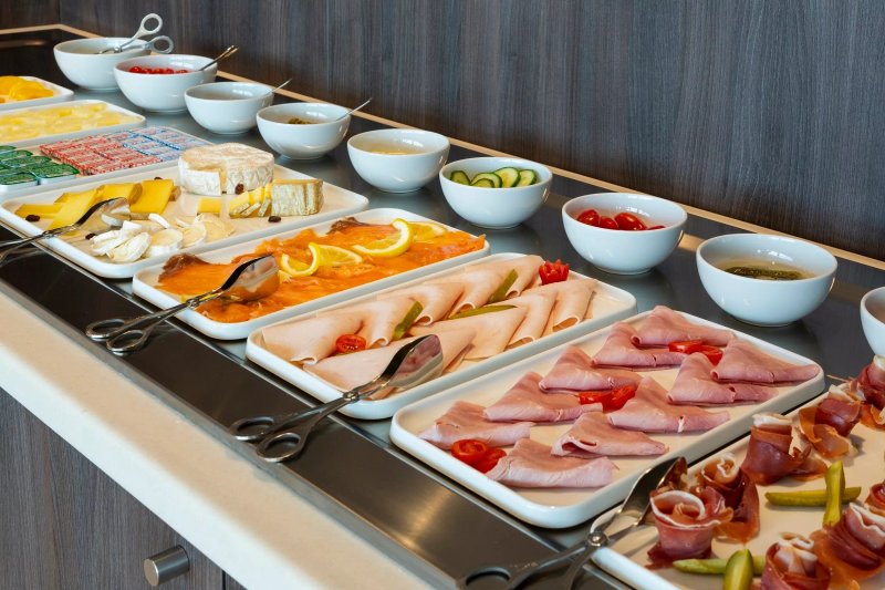 Hotel Roi Soleil Prestige Plaisir