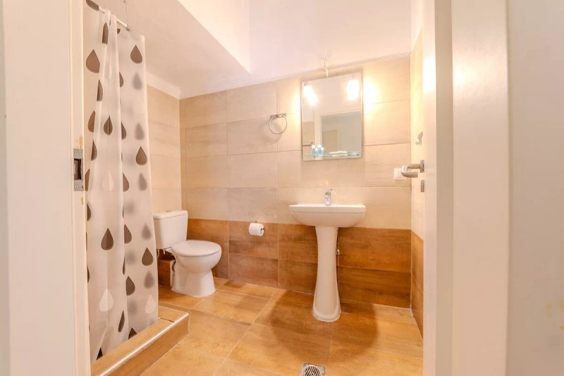 Akrogiali Studios Michaniona