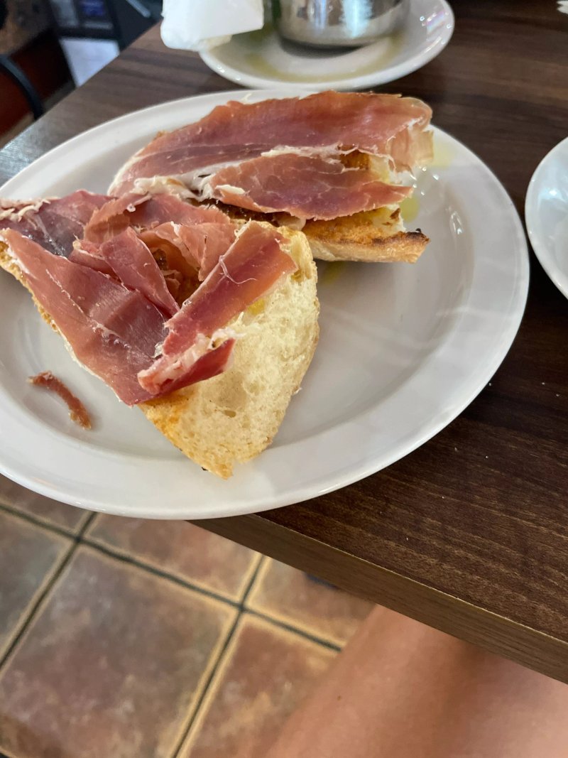 Cafeteria Pizzeria Croasan
